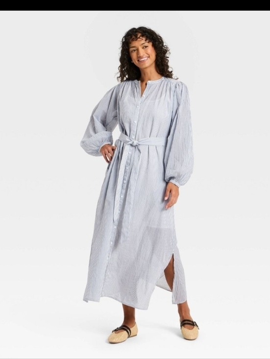 Universal Thread Dresses & Skirts - Universal Thread Women's Balloon Long Sleeve Collared Neck Maxi Shirtdress XS